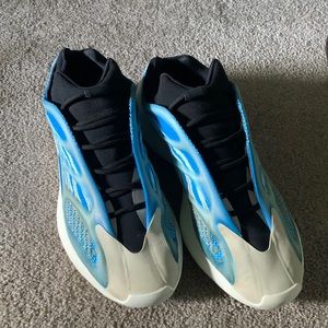 yeezy arzareth mens 14